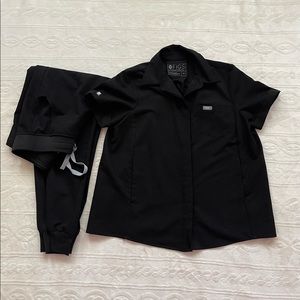 Like New Figs Black Scrub Set- Technical Collection